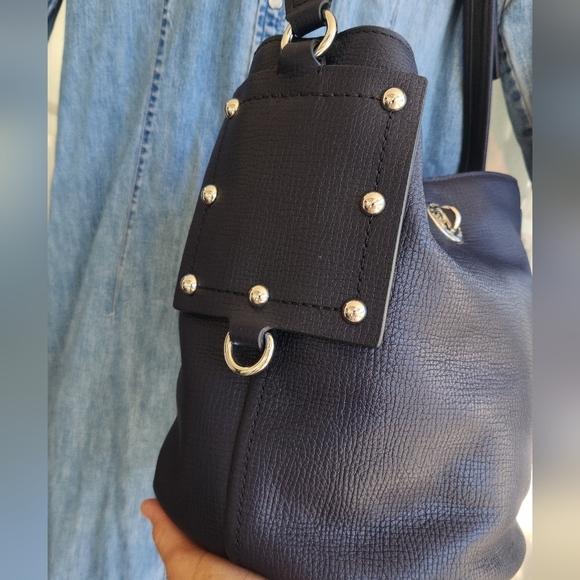 Marc by Marc Jacobs C-Lock‎ Bucket - Picture 5 of 10